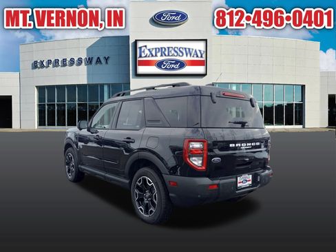 Used 2025 Ford Bronco Sport Outer Banks w/ Outer Banks Tech Package+ image 9