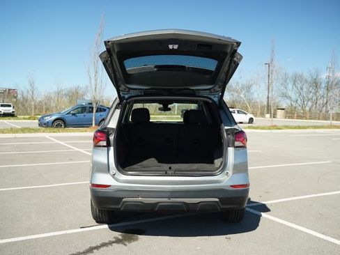 Used 2023 Chevrolet Equinox LT image 17