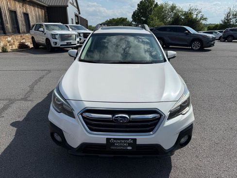 Used 2019 Subaru Outback 2.5i Limited AWD/4WD image 10