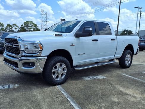 Used 2024 RAM 2500 Big Horn AWD/4WD image 22