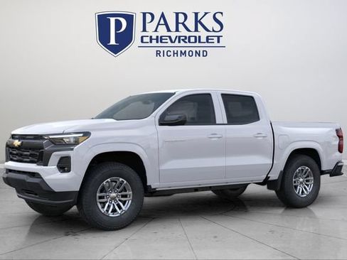 New 2025 Chevrolet Colorado LT w/ LT Convenience Package RWD image 3