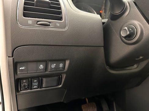 Used 2019 Nissan Armada Platinum AWD/4WD image 13