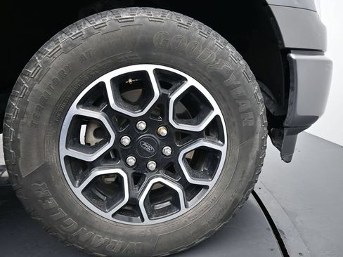 Used 2022 Ford F150 XLT w/ Equipment Group 302A High AWD/4WD image 11