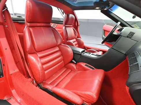 Used 1992 Chevrolet Corvette Coupe RWD image 32