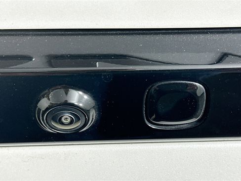 Used 2025 Kia K4 LXS image 29