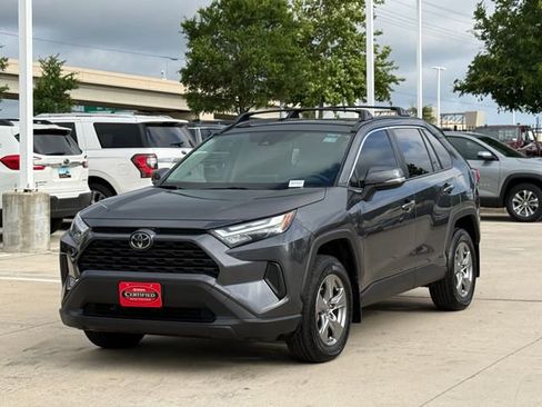 Used 2025 Toyota RAV4 XLE w/ Convenience Package AWD/4WD image 6
