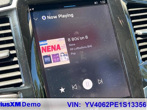 Used 2025 Volvo XC90 B6 Ultra image 40