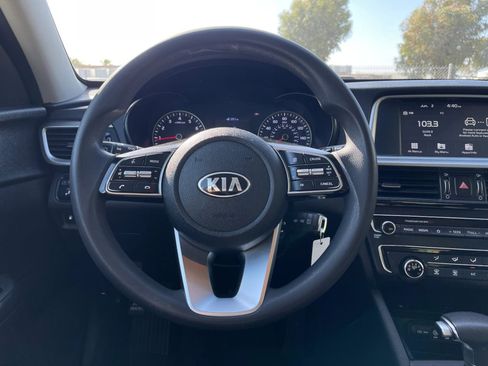 Used 2019 Kia Optima LX FWD image 24