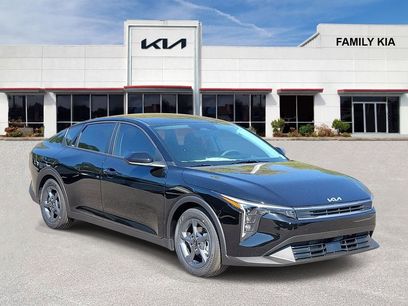 New 2026 Kia K4 LXS