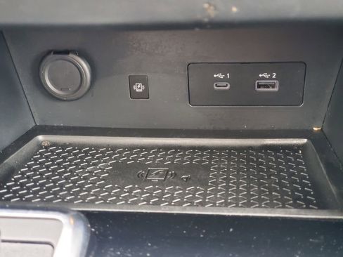 Used 2023 Nissan Pathfinder Platinum image 30