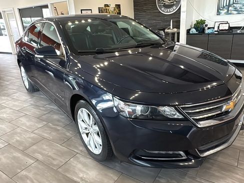 Used 2019 Chevrolet Impala LT FWD image 2