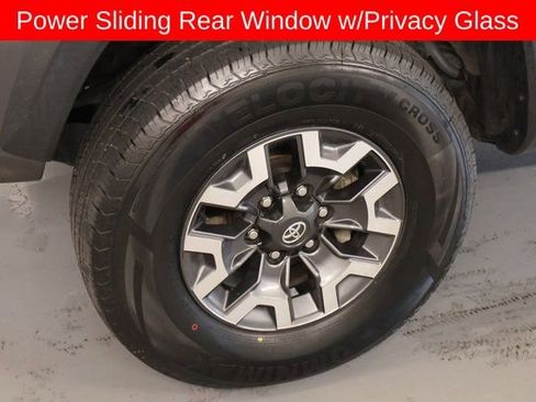 Used 2023 Toyota Tacoma TRD Off-Road image 8