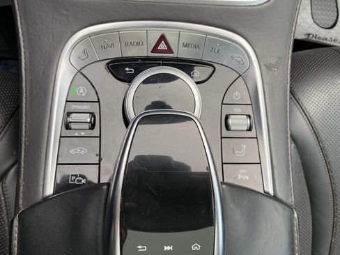 Used 2020 Mercedes-Benz S 560 4MATIC Sedan w/ Premium Package image 25