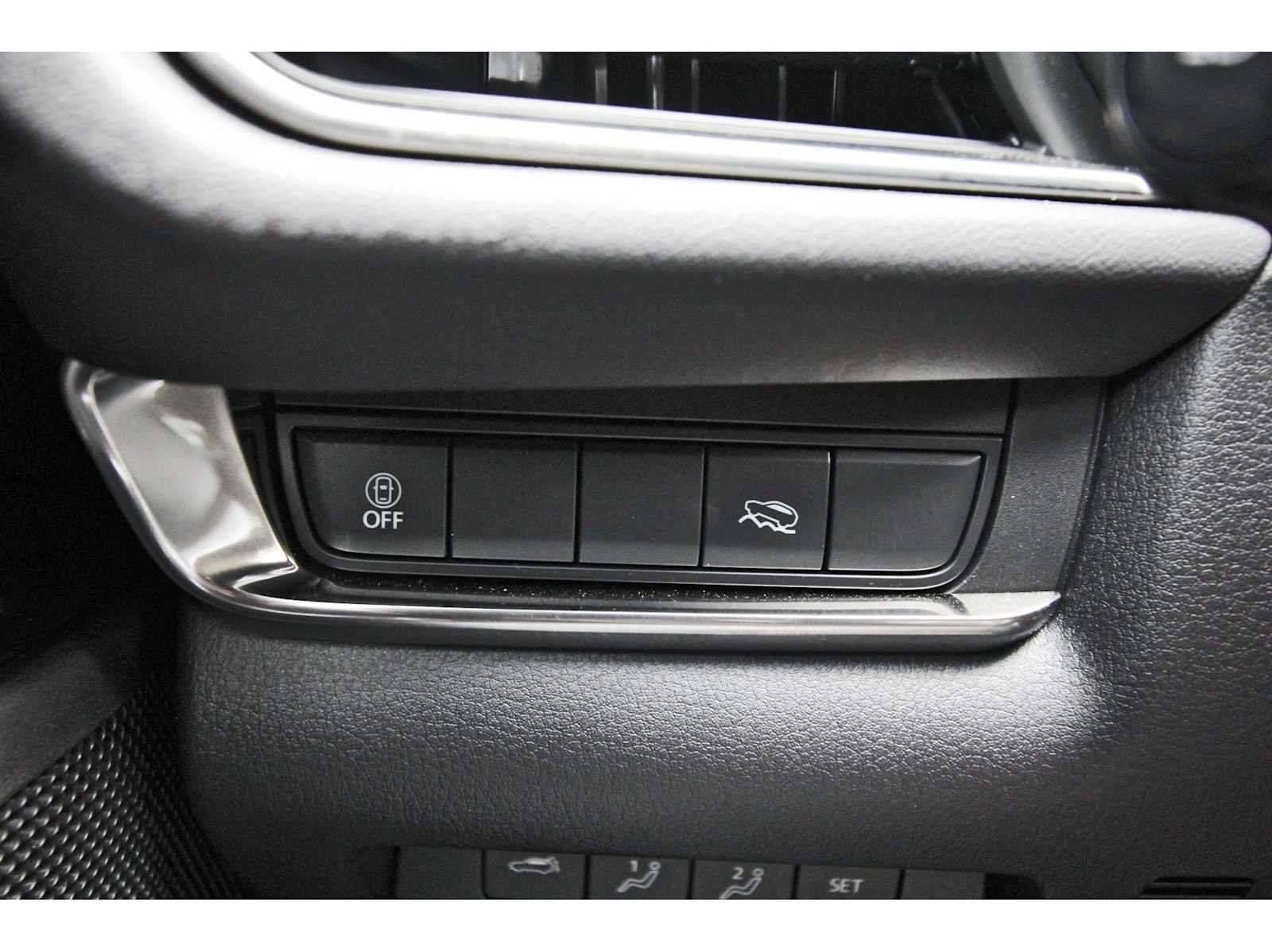 Used 2023 MAZDA CX-30 AWD 2.5 S w/ Premium Package image 18