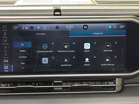 Used 2024 Jeep Wrangler Unlimited Rubicon w/ Technology Group image 19