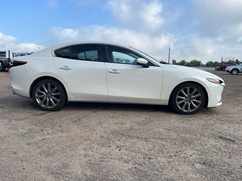 Used 2019 MAZDA MAZDA3 Sedan FWD image 7