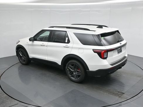 New 2026 Ford Explorer ST-Line image 43