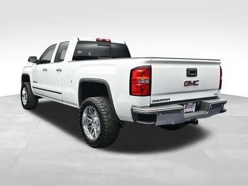 Used 2014 GMC Sierra 1500 SLT w/ SLT Preferred Package AWD/4WD image 3