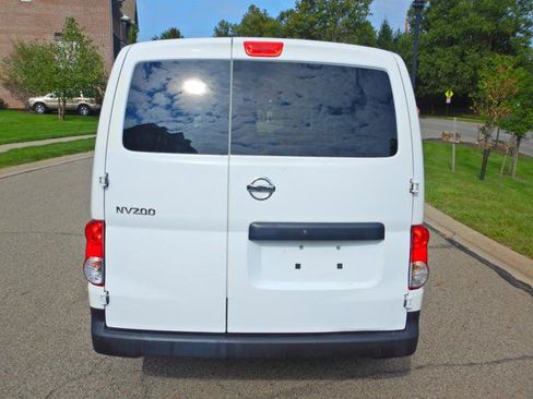 Used 2016 Nissan NV200 S w/ Back Door Glass Package FWD image 9