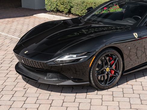 Used 2023 Ferrari Roma image 5