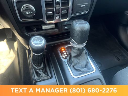 Used 2022 Jeep Wrangler Unlimited Sport AWD/4WD image 24