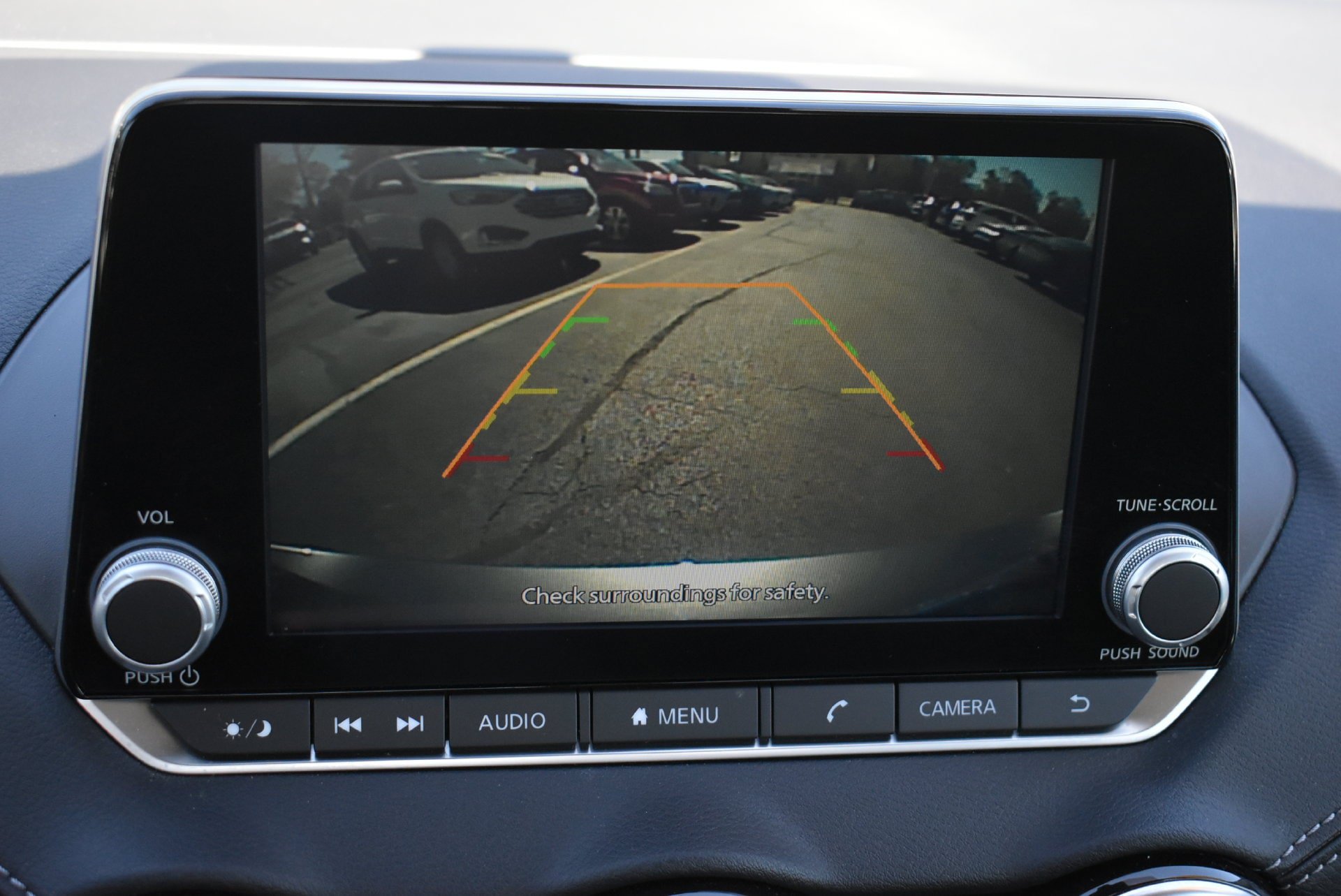 Used 2025 Nissan Sentra SV w/ Trunk Package FWD image 26
