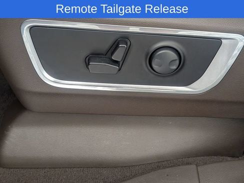 Used 2025 RAM 1500 Laramie w/ Bed Utility Group AWD/4WD image 16