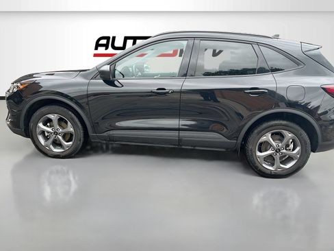 Used 2025 Ford Escape ST-Line AWD/4WD image 4
