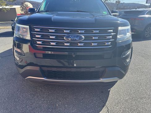 Used 2016 Ford Explorer Limited image 11