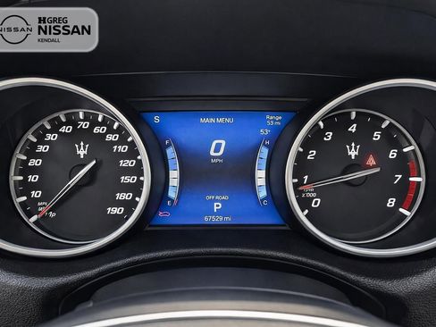 Used 2018 Maserati Levante AWD/4WD image 10