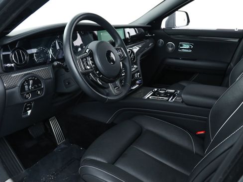 Used 2023 Rolls-Royce Ghost Black Badge image 25