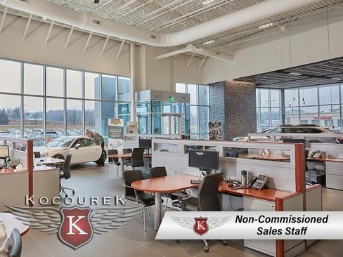 Used 2015 Cadillac SRX Luxury w/ Driver Awareness Package image 31