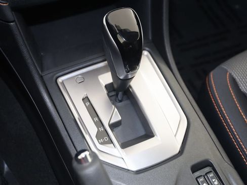 Used 2023 Subaru Crosstrek 2.0i Premium image 7