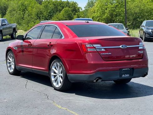 Used 2015 Ford Taurus Limited w/ Equipment Group 301A FWD image 10