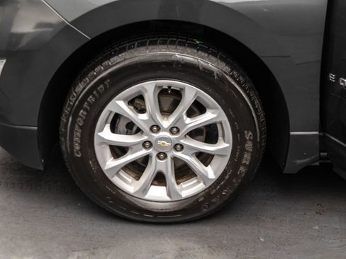 Used 2018 Chevrolet Equinox LS FWD image 43