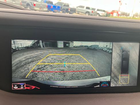 Used 2020 Lexus LS 500 w/ Interior Upgrade Package image 28