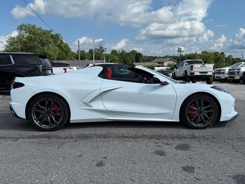 Used 2023 Chevrolet Corvette Stingray Preferred Conv w/ Battery Protection Package RWD image 7