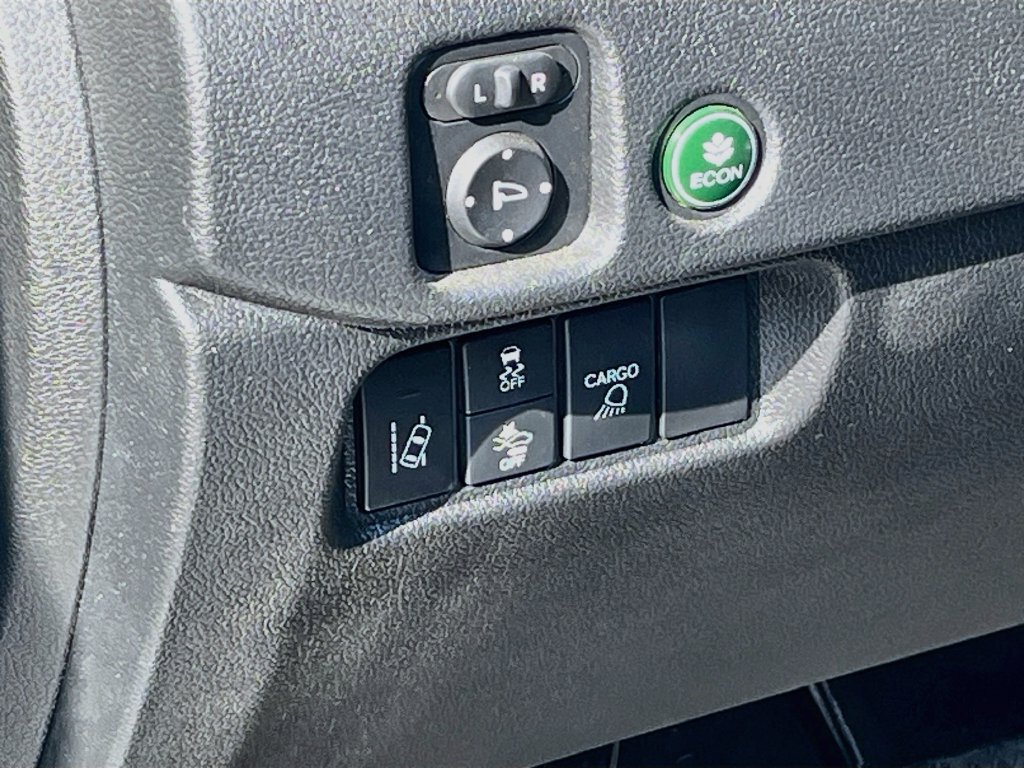 Used 2025 Honda Ridgeline Sport image 10