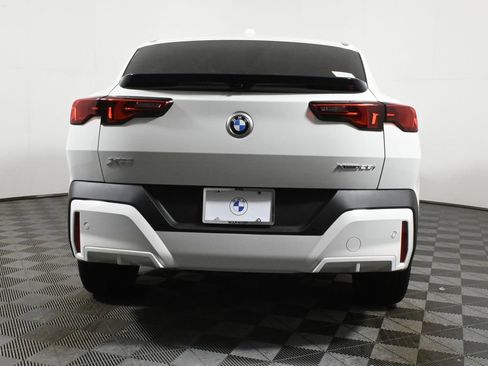 Used 2025 BMW X2 xDrive28i w/ Technology Package image 6