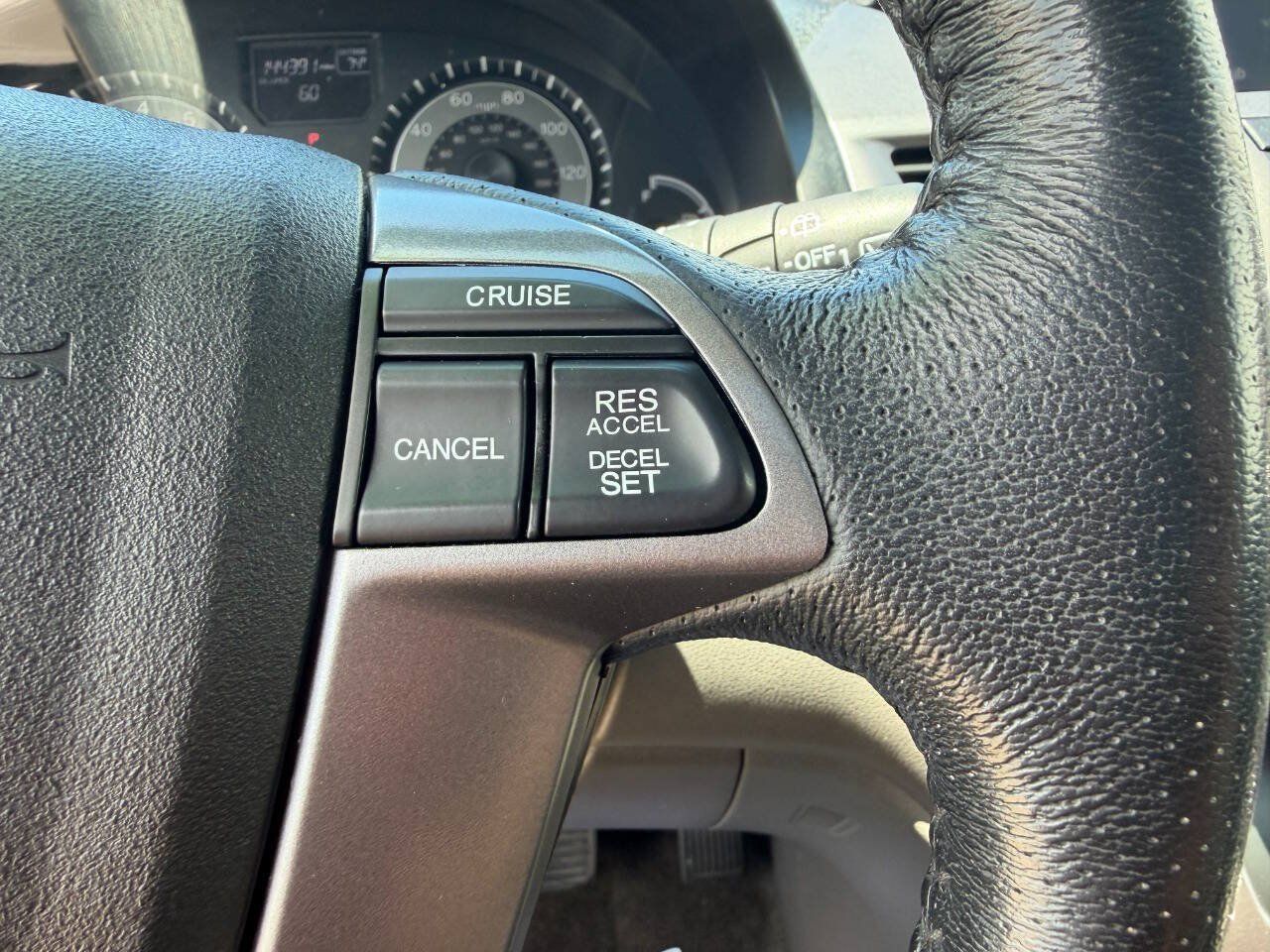 Used 2014 Honda Odyssey EX-L image 22