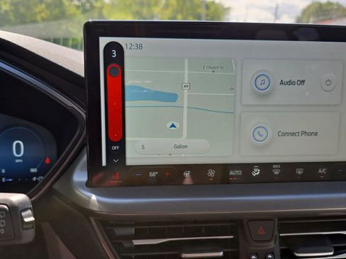 Used 2023 Ford Escape Active w/ Tech Pack #2 image 19