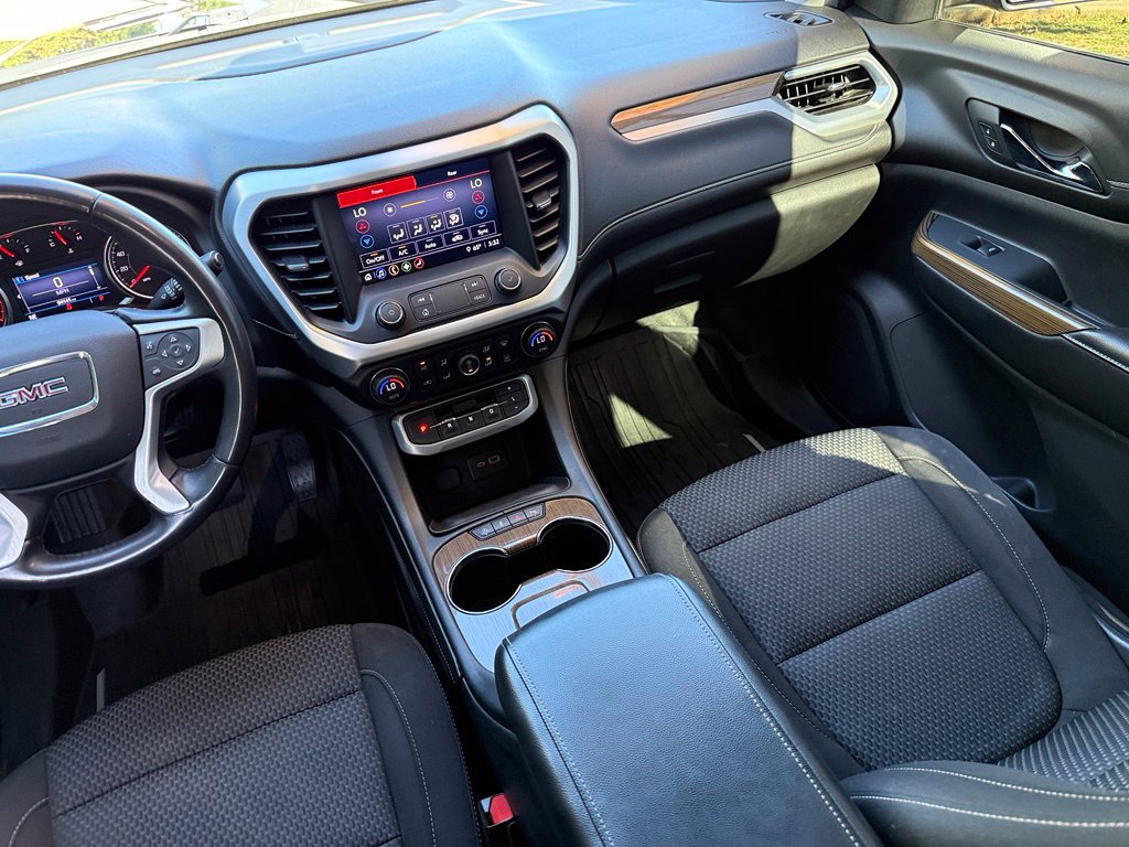 Used 2020 GMC Acadia SLE w/ LPO, Floor Liner Package FWD image 28