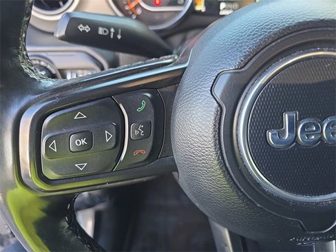 Used 2021 Jeep Wrangler Unlimited Willys image 19