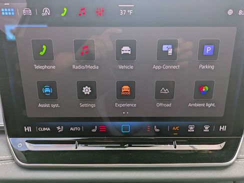New 2026 Volkswagen Tiguan SE R-Line AWD/4WD image 21