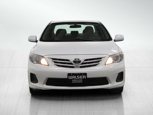 Used 2013 Toyota Corolla LE Special Edition image 8