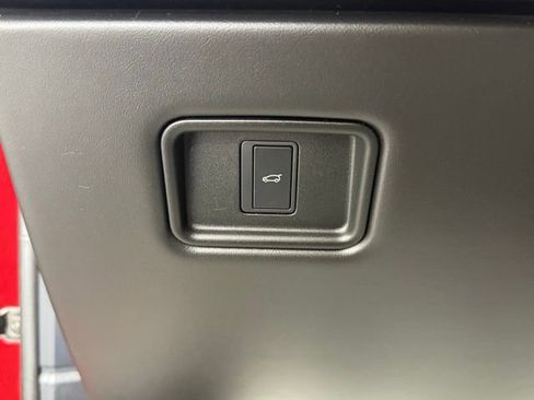 Certified 2023 Land Rover Range Rover Sport SE Dynamic image 39