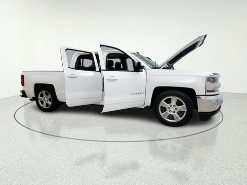 Used 2018 Chevrolet Silverado 1500 LT w/ All Star Edition RWD image 15