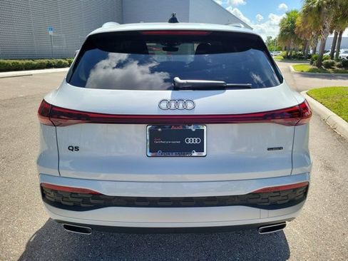 Certified 2025 Audi Q5 Premium Plus w/ Premium Plus AWD/4WD image 6