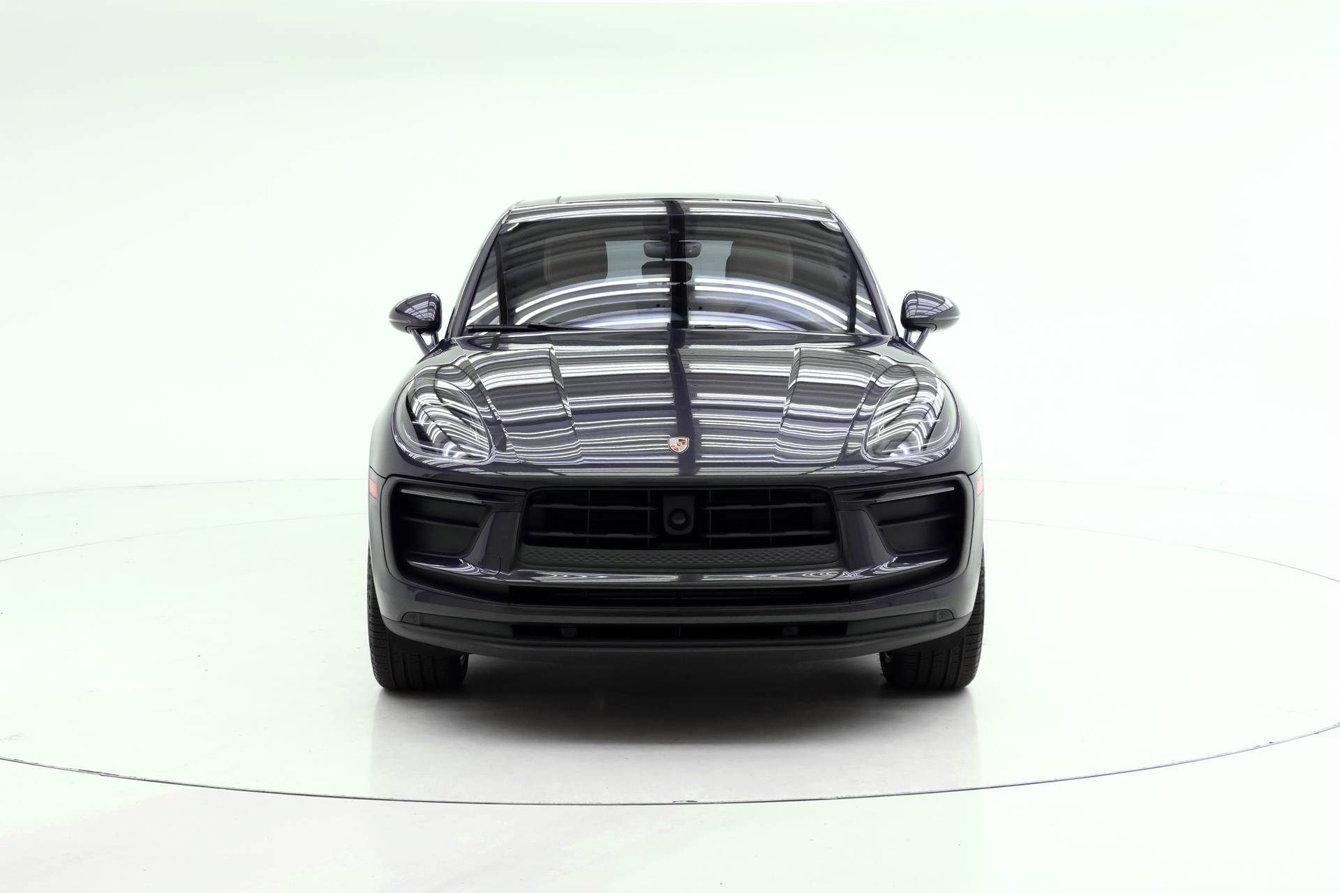 Used 2026 Porsche Macan AWD/4WD image 8