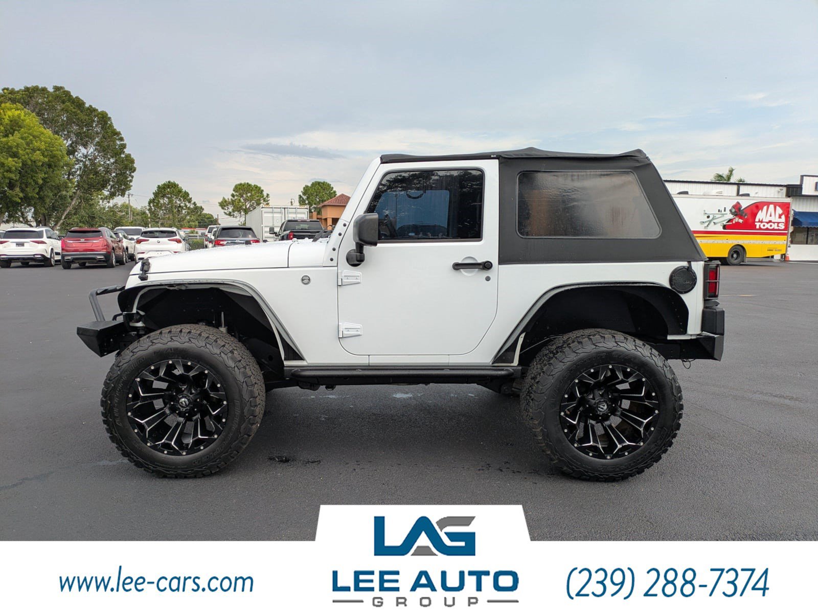 Used 2016 Jeep Wrangler Sport AWD/4WD image 6